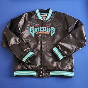 Youth XL 18/20 Mitchell & Ness NBA Vancouver Grizzlies Lightweight Satin Jacket